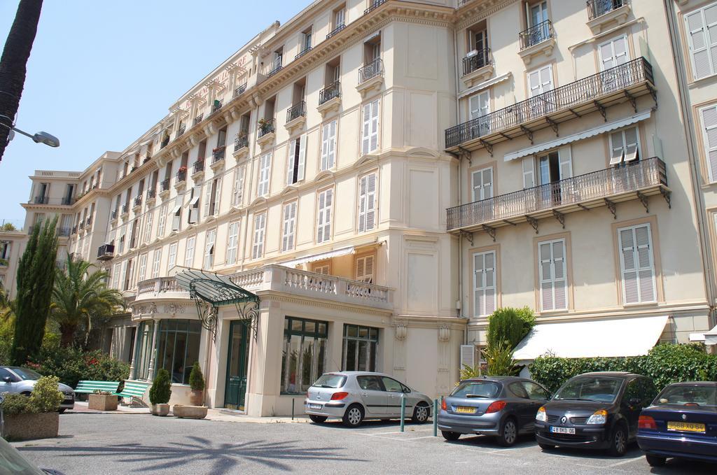 Le Louvre Leilighet Menton Eksteriør bilde